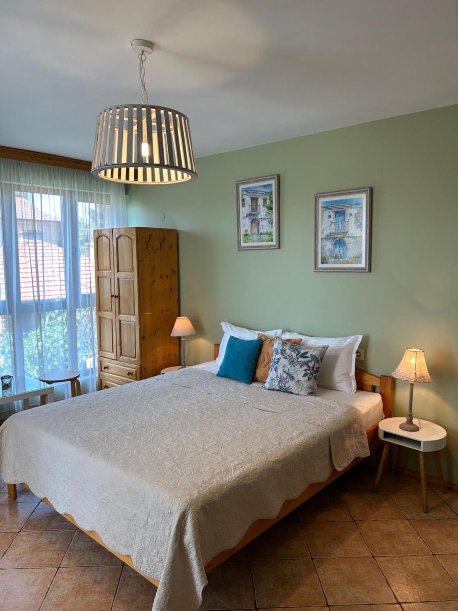 Kalina Guest Rooms Sozopol Esterno foto