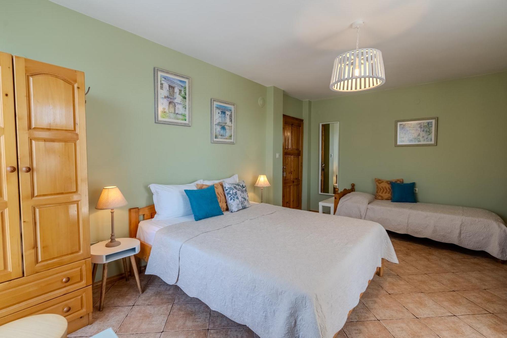 Kalina Guest Rooms Sozopol Esterno foto