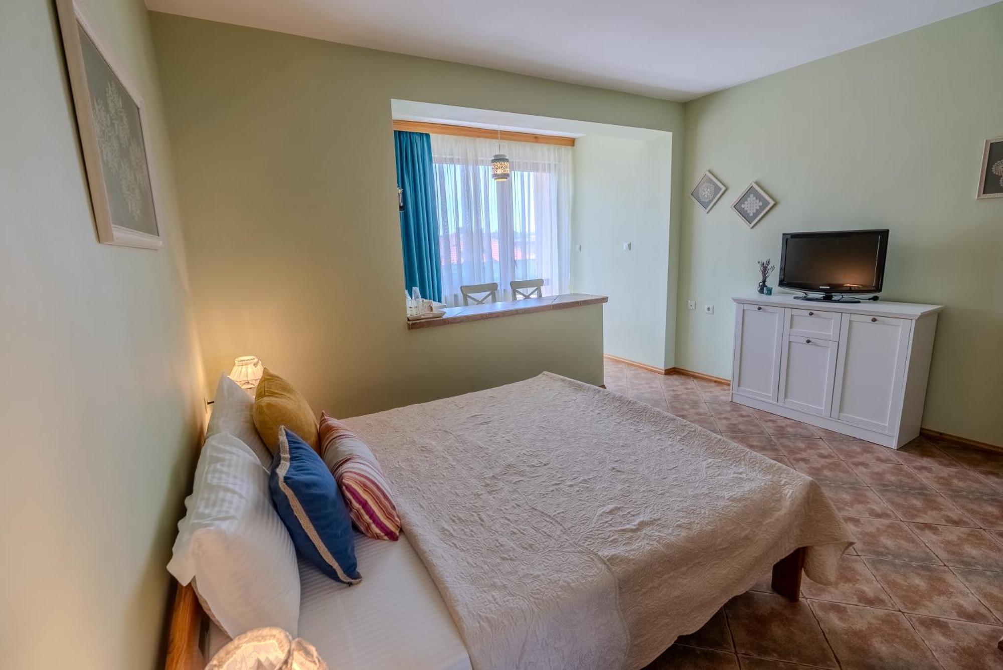 Kalina Guest Rooms Sozopol Esterno foto